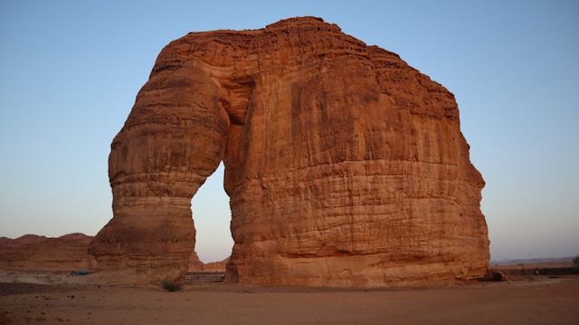 Al ula umrah taxi service