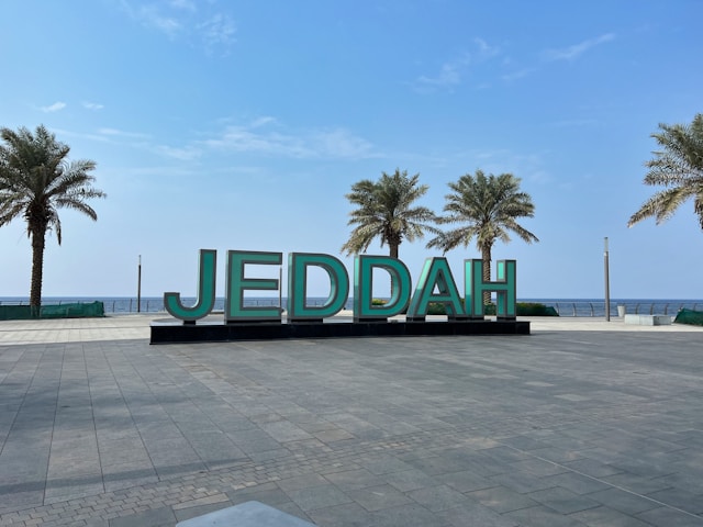 Jeddah umrah taxi service hijab travels